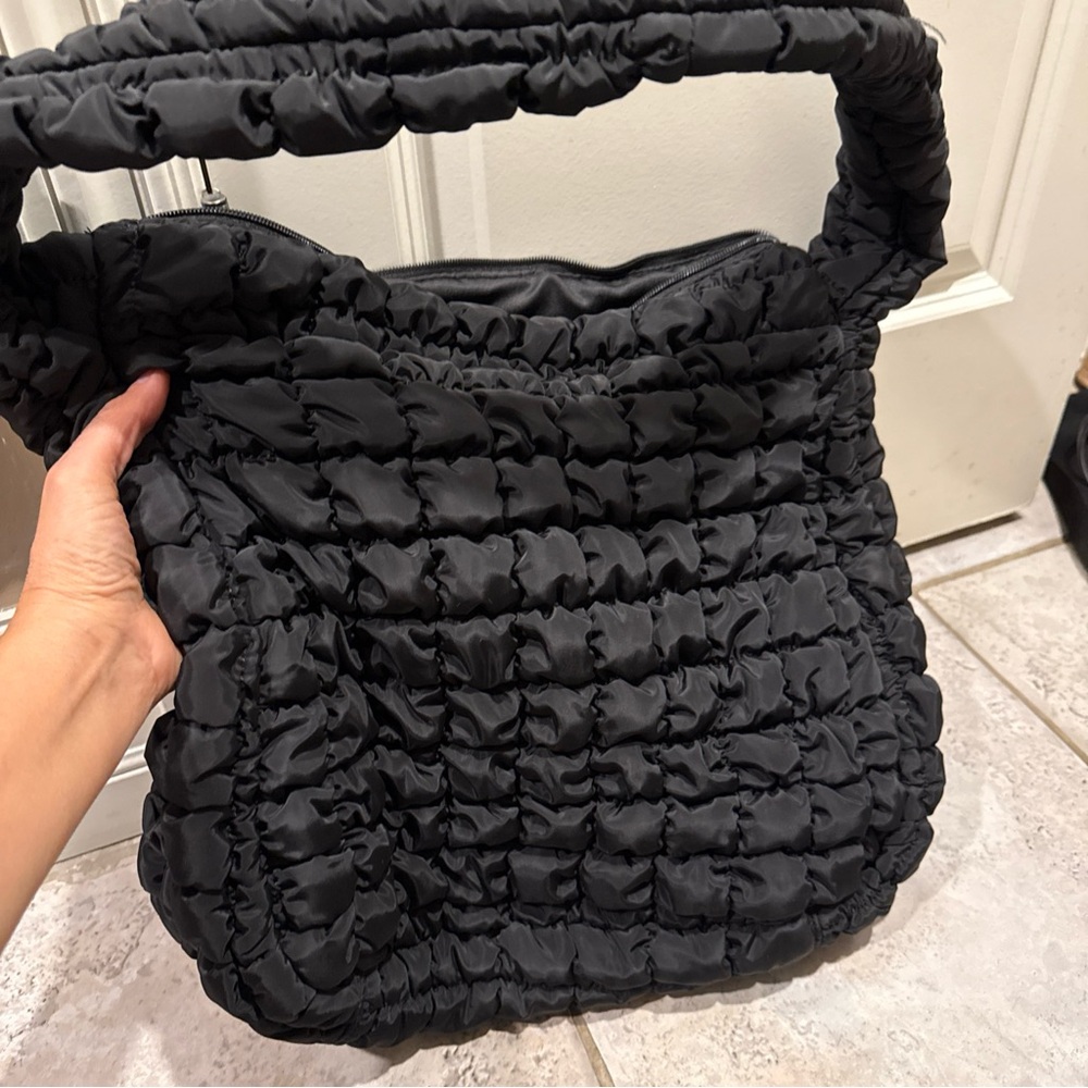 Black Quilted Women's Bag WILD FABLE